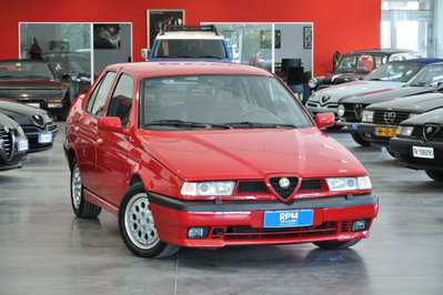 Alfa Romeo 155 2.0i turbo 16V cat Q4 usata
