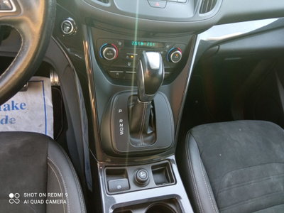 Ford Kuga 2.0 TDCI 150 CV S&S 4WD Powershift ST-Line (18)