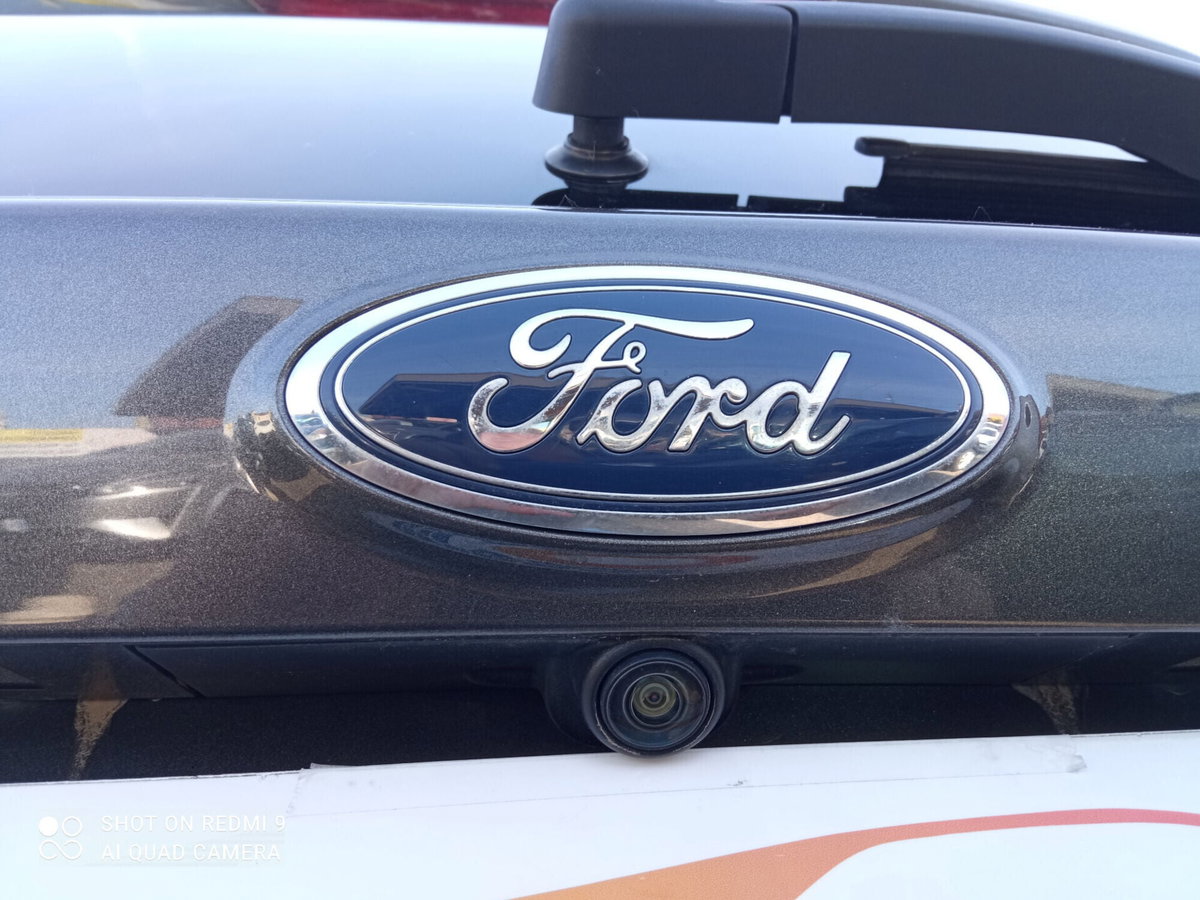 Ford Kuga 2.0 TDCI 150 CV S&S 4WD Powershift ST-Line (19)
