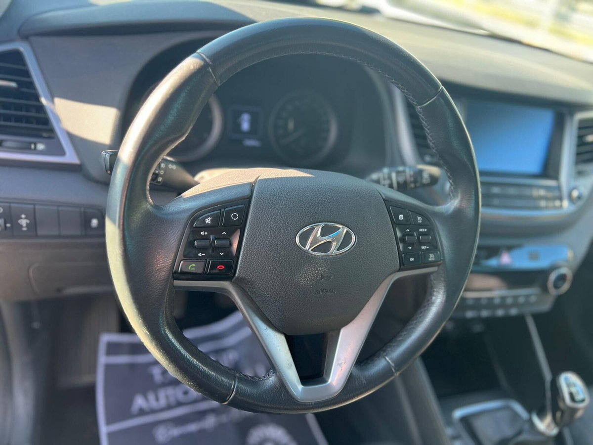 Hyundai Tucson 1.7 CRDi Comfort (13)