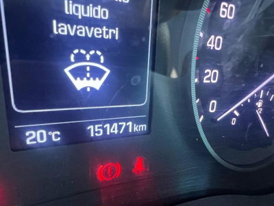 Hyundai Tucson 1.7 CRDi Comfort (17)