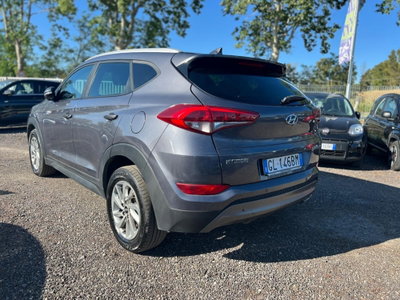 Hyundai Tucson 1.7 CRDi Comfort (3)