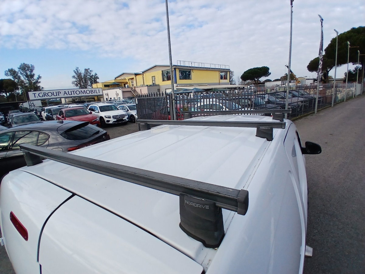 Renault Kangoo 1.5 dCi 90CV F.AP. 4p. Express Maxi Combi (12)