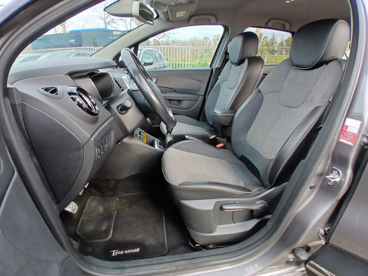 Renault Captur TCe 12V 90 CV Business (12)