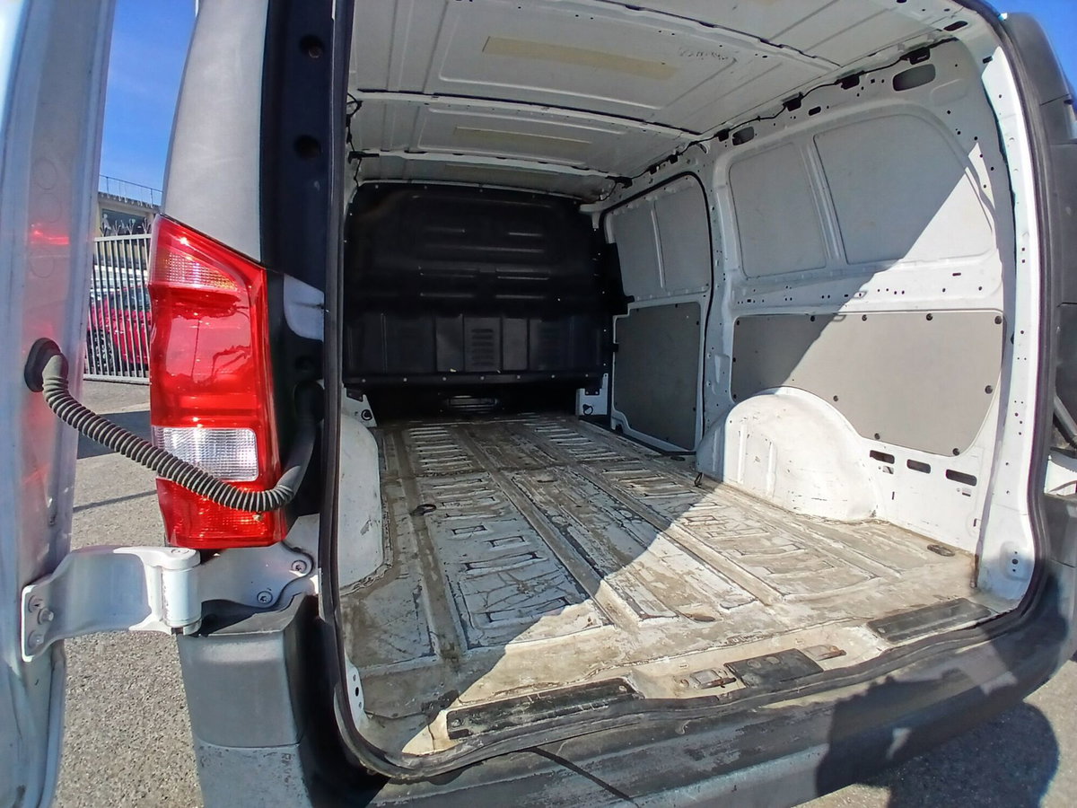 Mercedes-Benz Vito 1.6 111 CDI PC-SL Furgone Long (9)
