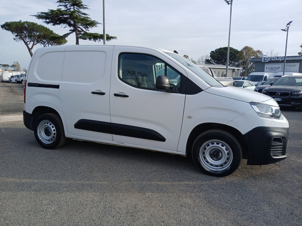 Citroen Berlingo Furgone BlueHDi 75 Van M Control (5)