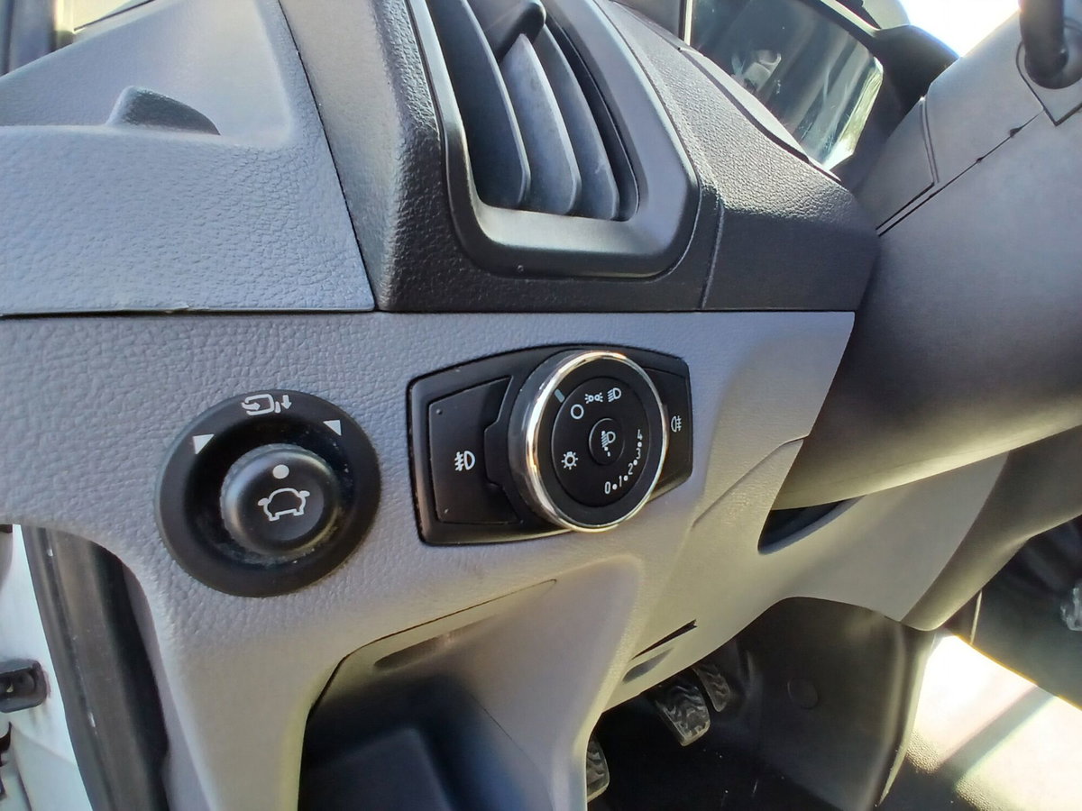 Ford Transit Furgone 350 2.0TDCi EcoBlue 170CV PL-SL-TA Furg. Jumbo Trend (12)