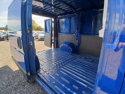Peugeot Boxer Furgone 333 BlueHDi 140 S&S PM-TM Combi Comfort (11)