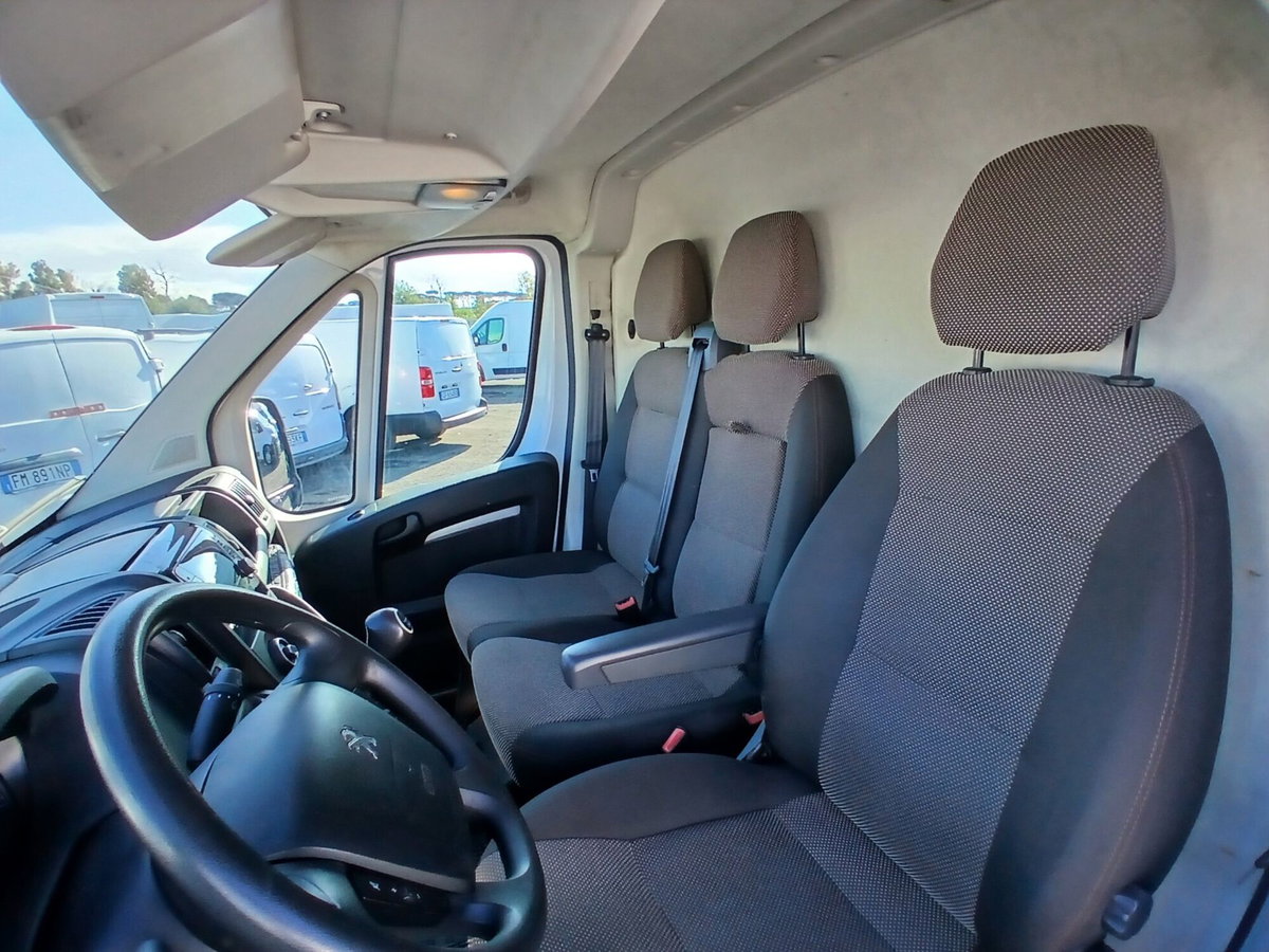 Peugeot Boxer Furgone 330 2.2 BlueHDi 140 S&S PC-TN Furgone Premium (11)