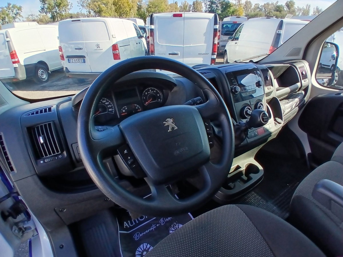 Peugeot Boxer Furgone 330 2.2 BlueHDi 140 S&S PC-TN Furgone Premium (13)