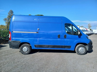 Peugeot Boxer Furgone 330 2.2 BlueHDi 140 S&S PC-TN Furgone Premium (2)