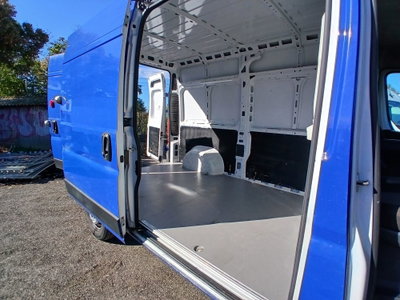 Peugeot Boxer Furgone 330 2.2 BlueHDi 140 S&S PC-TN Furgone Premium (7)
