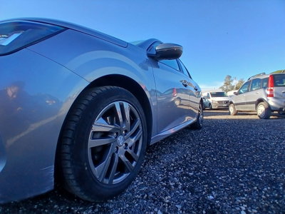 Peugeot 208 PureTech 100 Stop&Start 5 porte Allure (7)