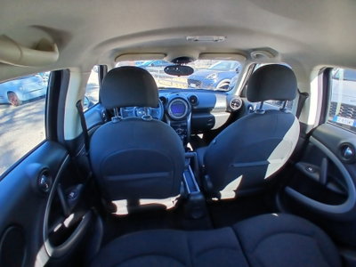 MINI Mini Countryman 2.0 Cooper D Countryman Automatica (18)