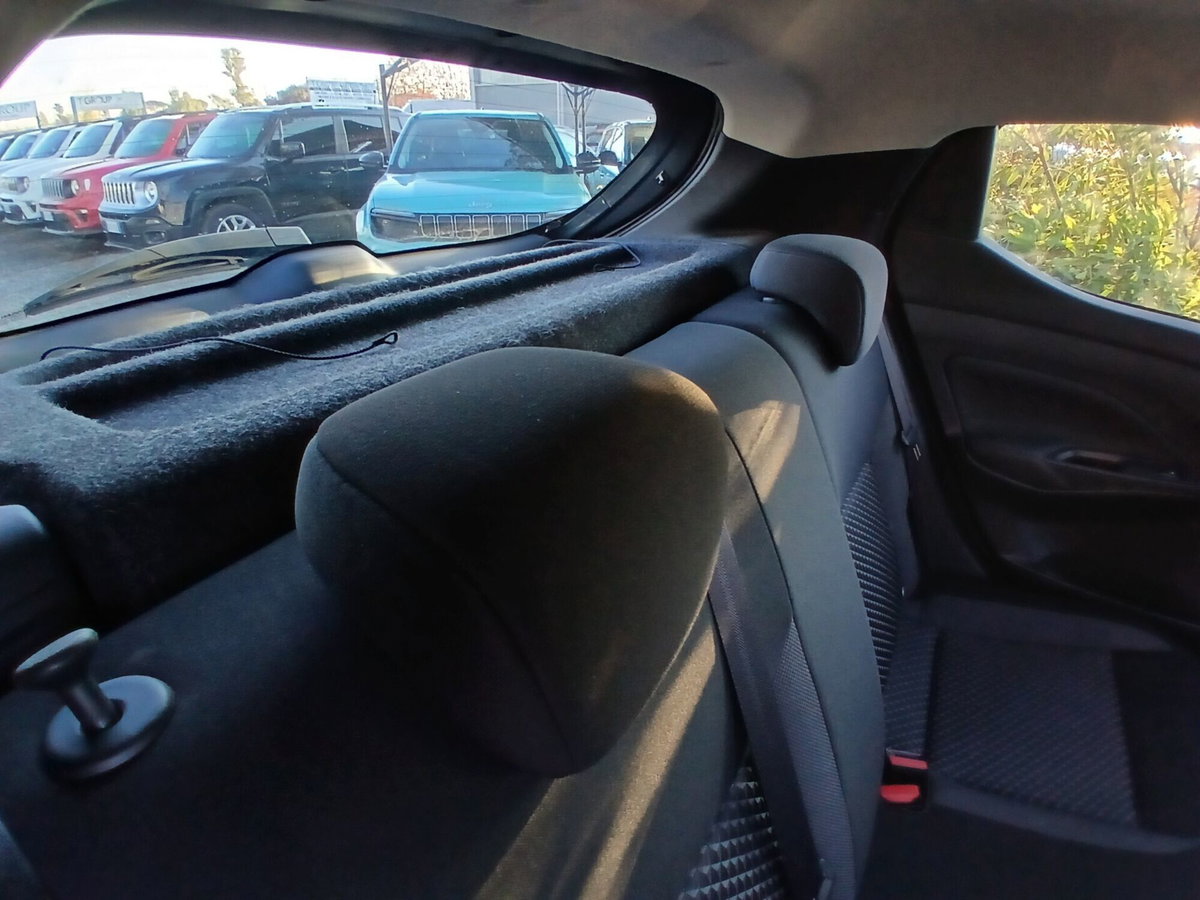 Nissan Micra IG-T 92 Xtronic 5 porte Acenta (17)