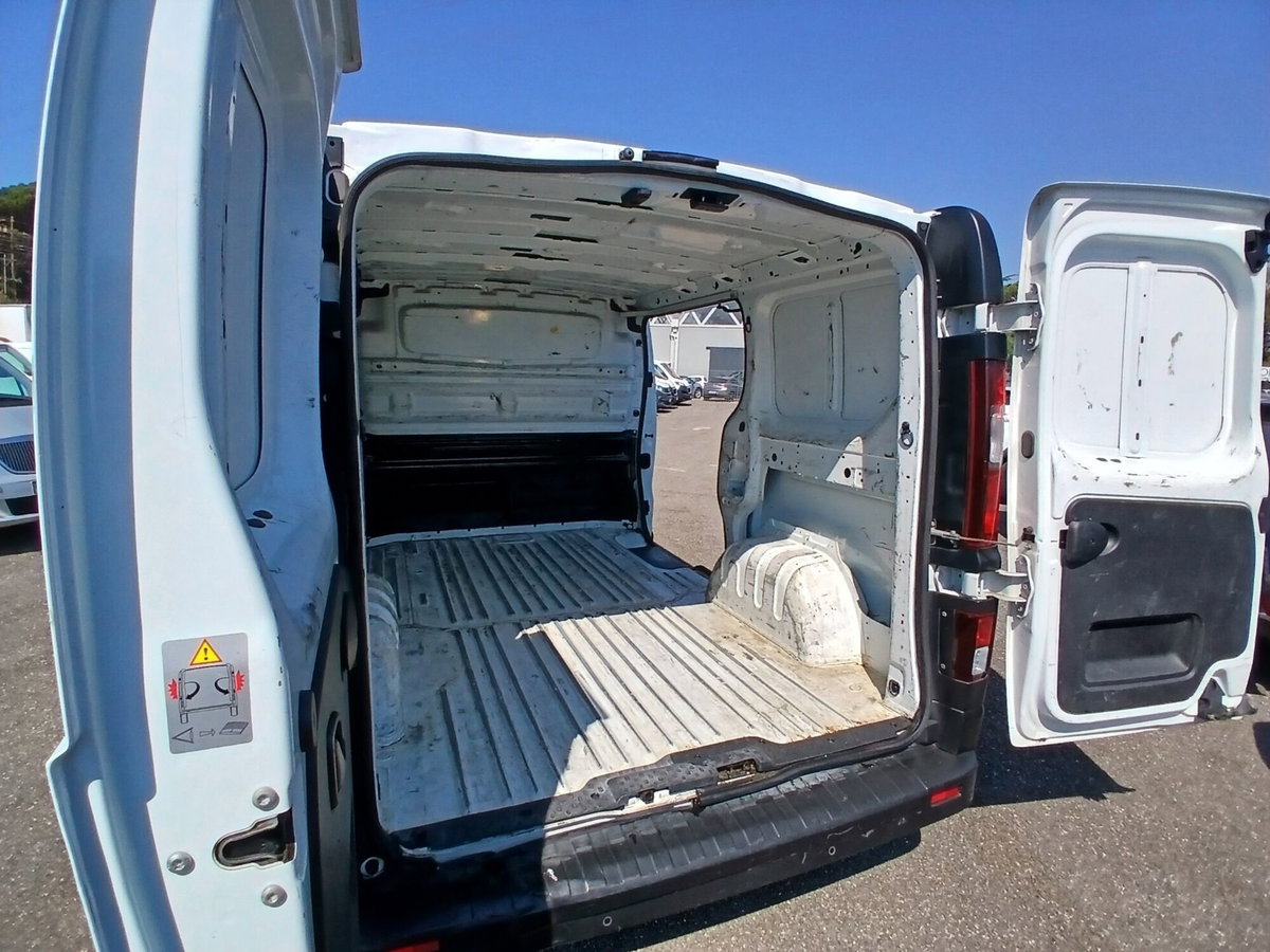 Renault Trafic Furgone T27 1.6 dCi 145CV S&S PC-TN Furgone Ice (11)