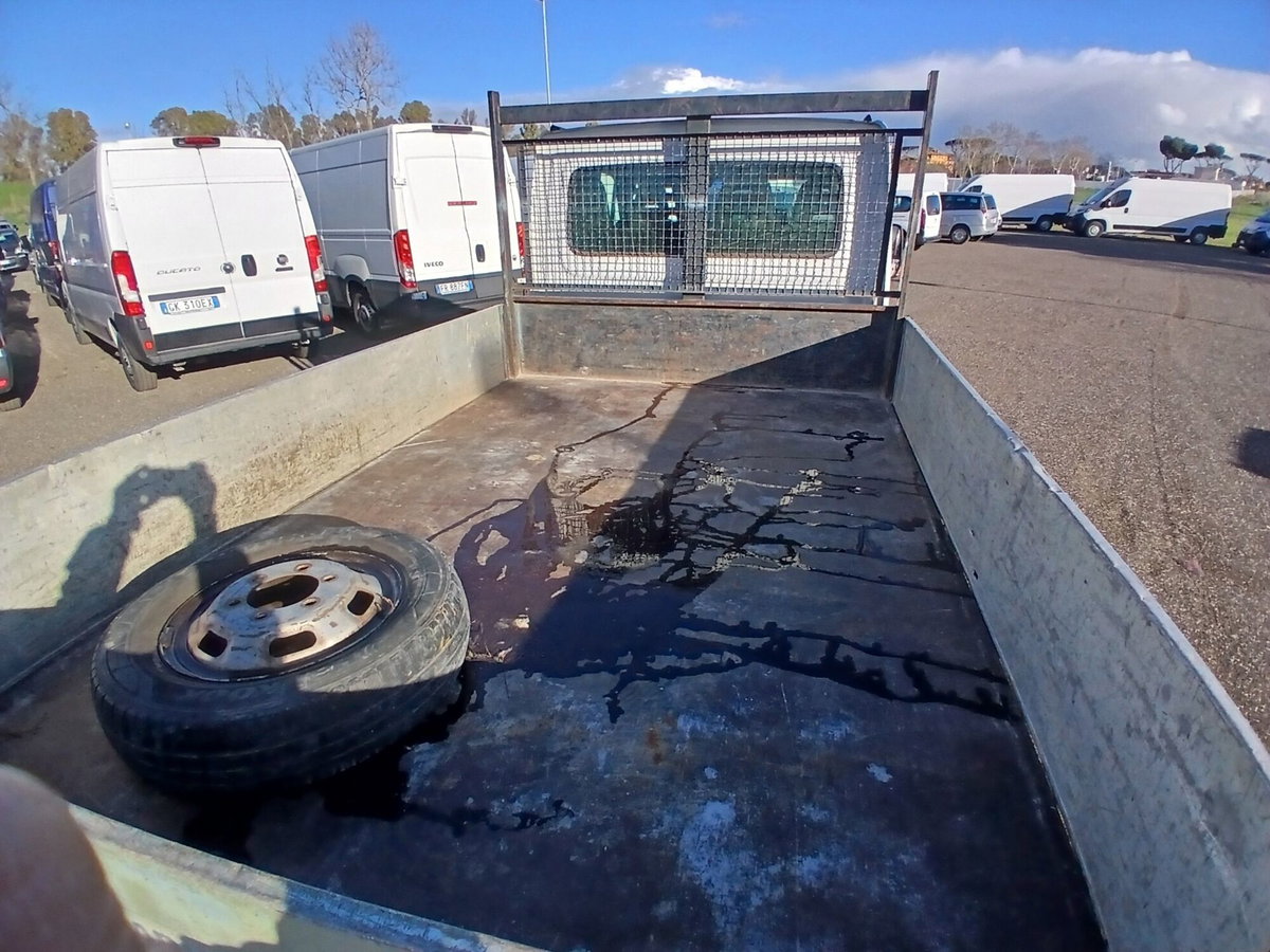 Iveco Daily Telaio 35C11D BTor 2.3 HPT PL-DC-RG Cabinato (9)