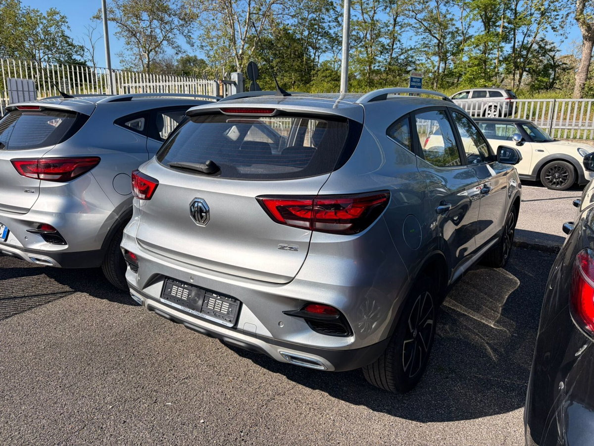 Mg ZS (2021-->) ZS 1.0T-GDI aut. Comfort (4)