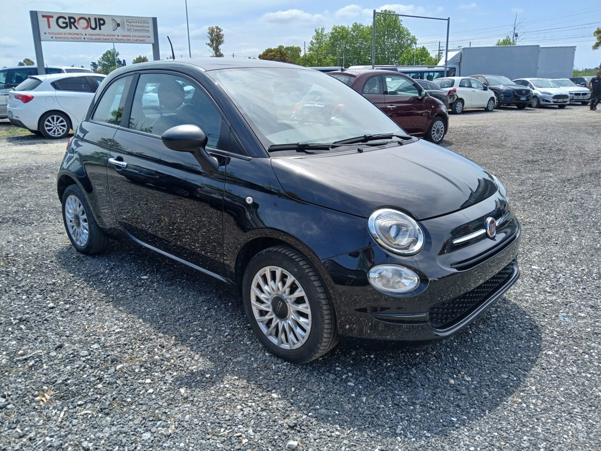 Fiat 500 1.0 Hybrid Red