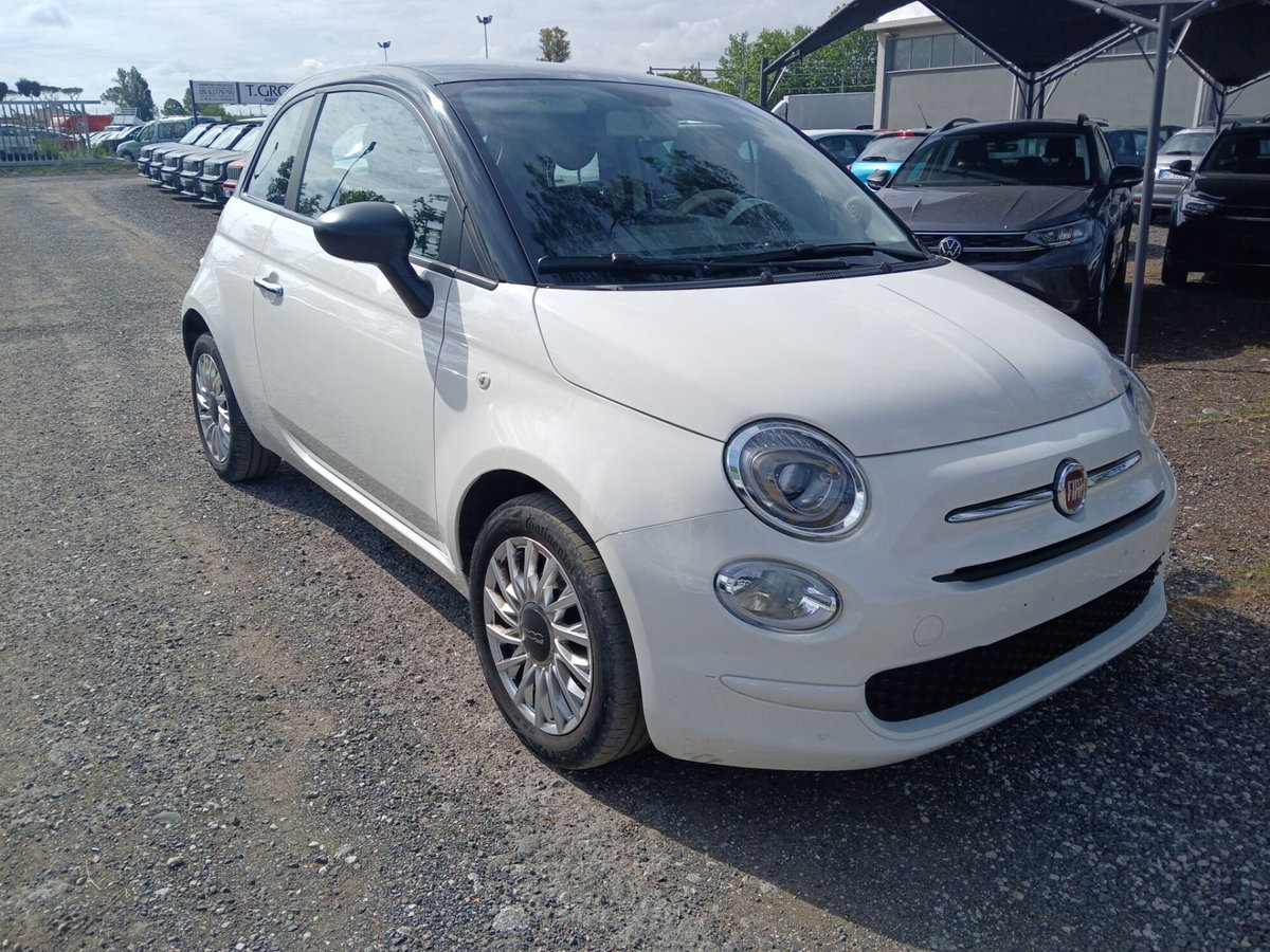 Fiat 500 1.0 Hybrid Red