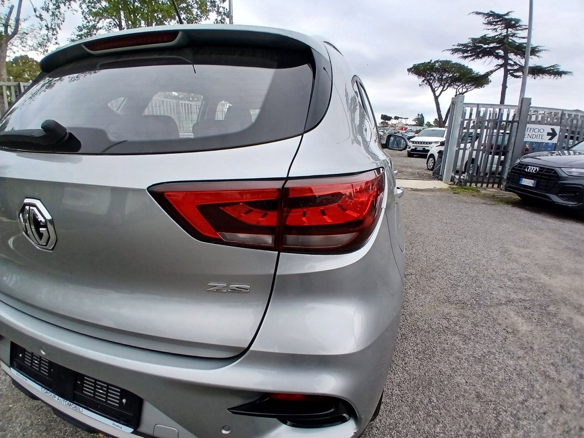 Mg ZS (2021-->) ZS 1.0T-GDI aut. Comfort (12)