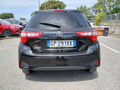 Toyota Yaris 1.0 72 CV 5 porte Active (6)