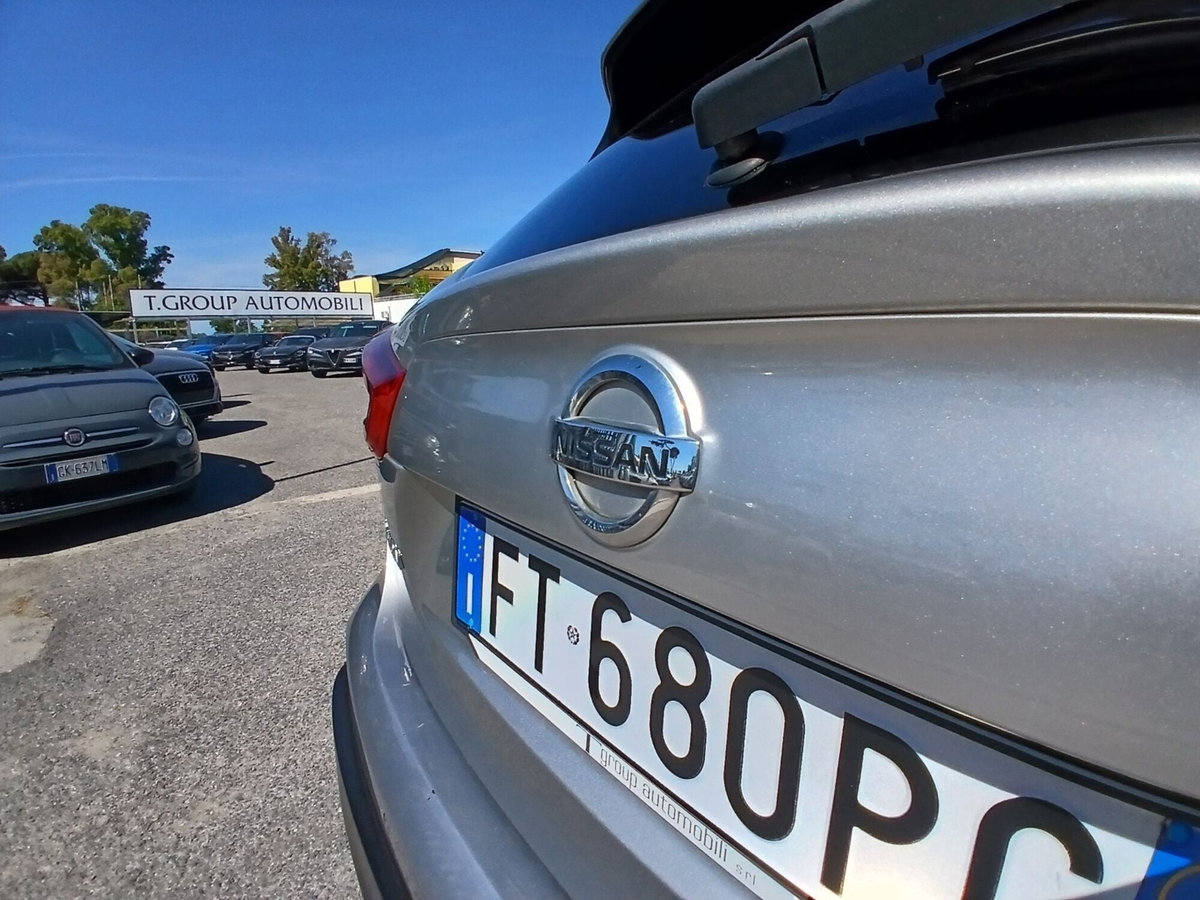 Nissan Qashqai 1.5 dCi Visia (17)