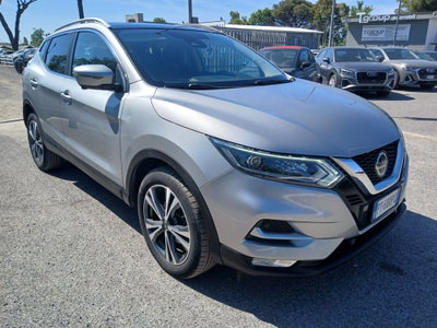 Nissan Qashqai 1.5 dCi Visia (3)