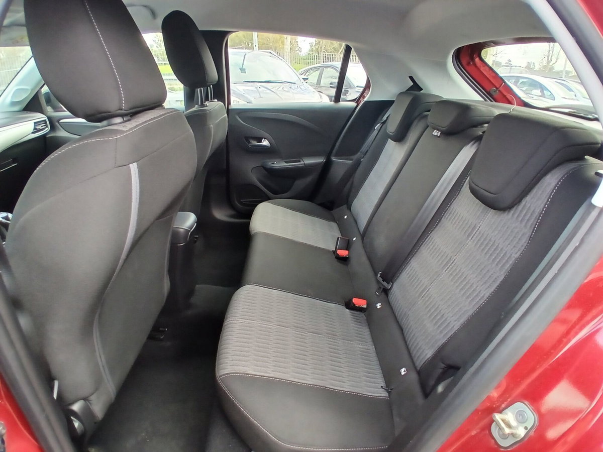Opel Corsa 1.2 Edition (17)