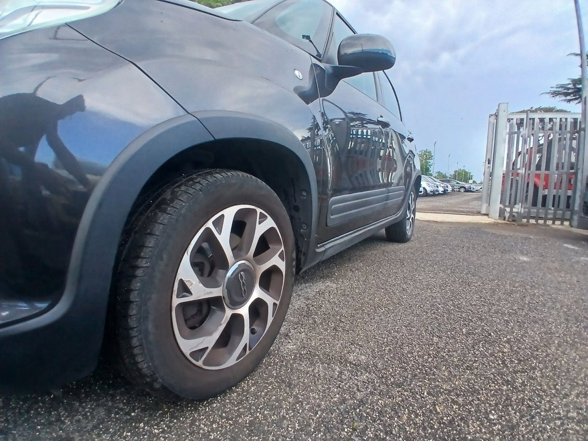 Fiat 500L 1.4 95 CV S&S Connect (11)