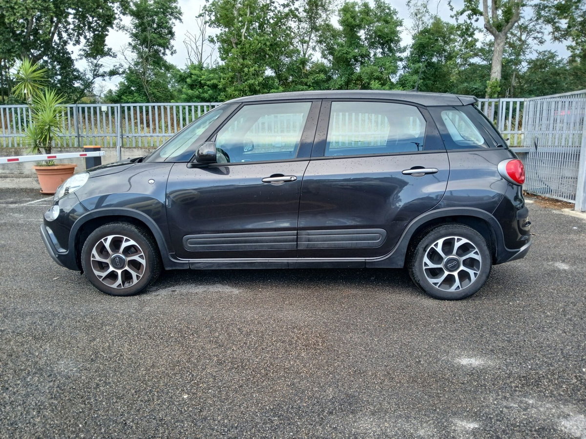 Fiat 500L 1.4 95 CV S&S Connect (8)