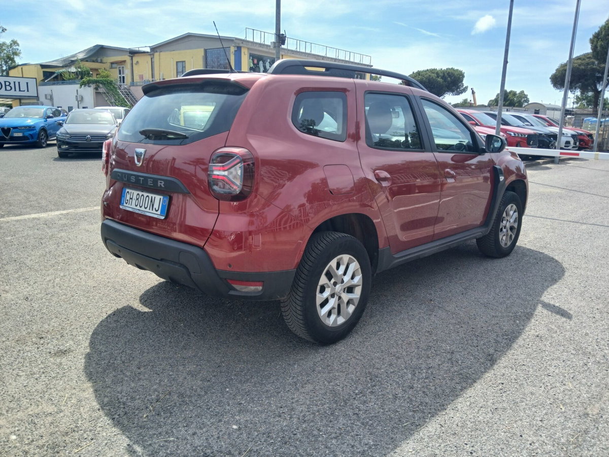 Dacia Duster 1.0 TCe 100 CV ECO-G 4x2 Prestige (5)