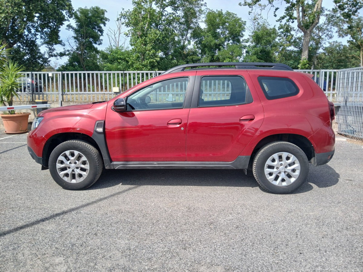 Dacia Duster 1.0 TCe 100 CV ECO-G 4x2 Prestige (8)