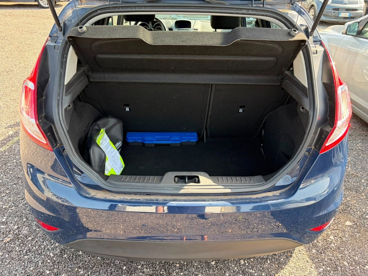 Ford Fiesta Plus 1.4 5 porte Bz.- GPL (18)