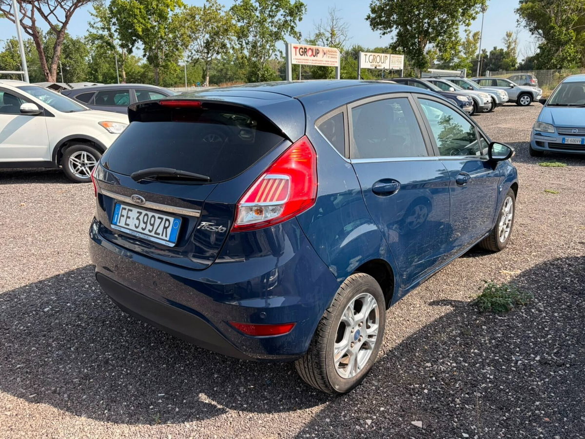 Ford Fiesta Plus 1.4 5 porte Bz.- GPL (5)