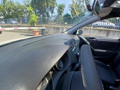 Volkswagen Golf 1.6 TDI DPF 5p. Comfortline (20)