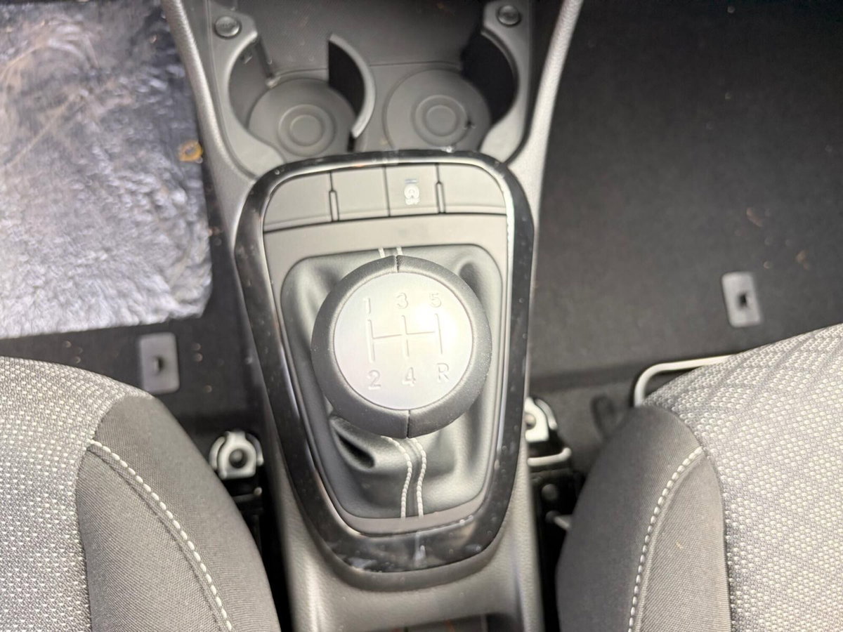 Kia Picanto 1.0 12V Easy (12)