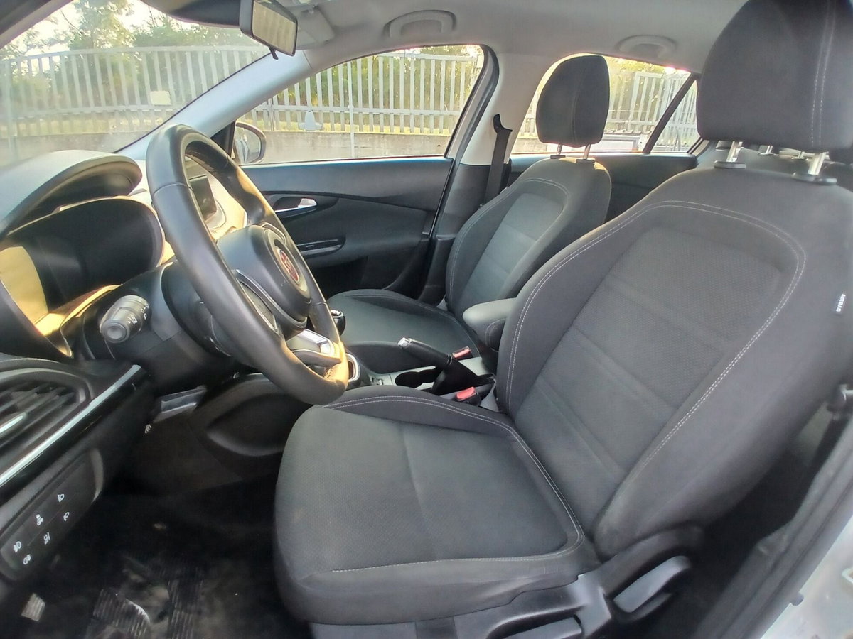 Fiat Tipo Station Wagon Tipo 1.3 Mjt S&S SW City Life (16)