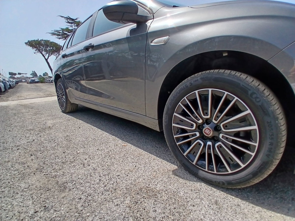 Fiat Tipo Station Wagon Tipo 1.0 SW Business (11)