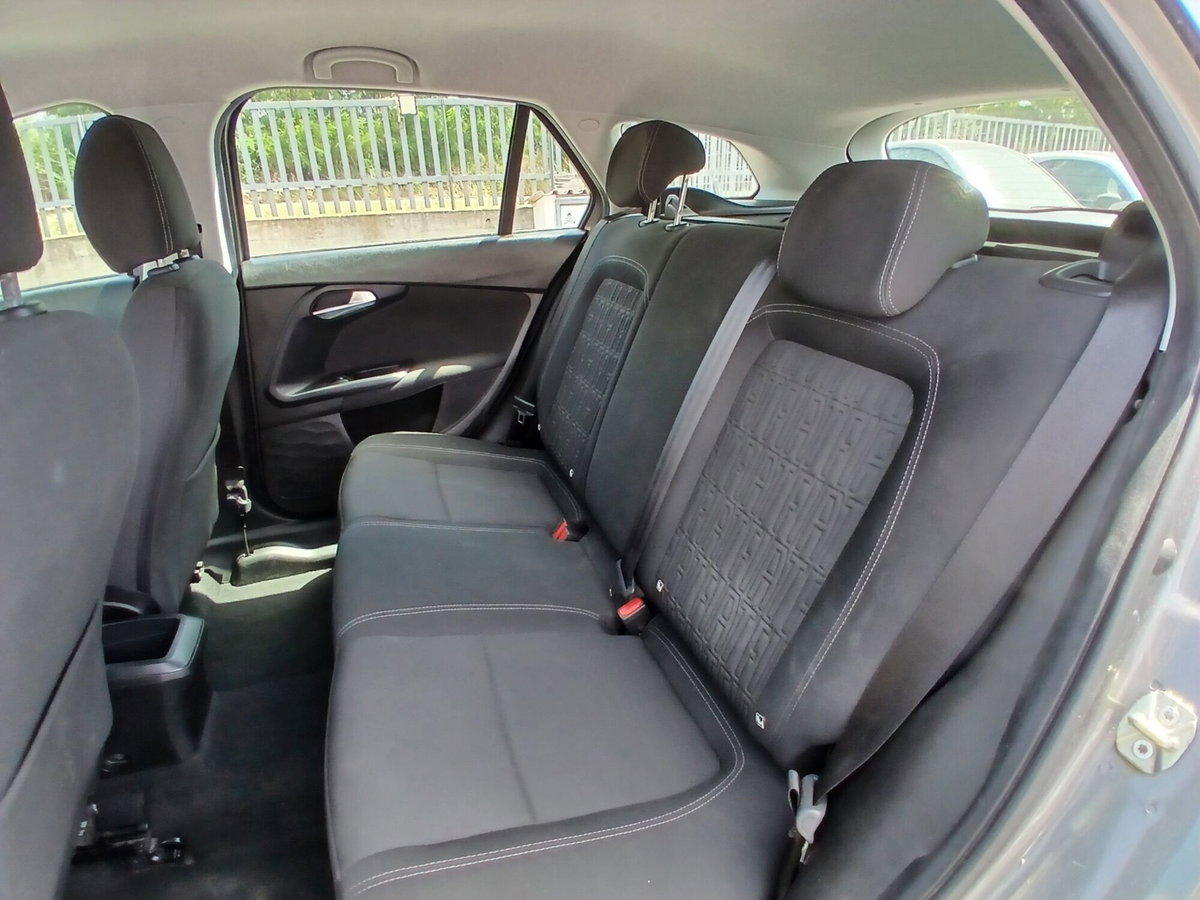 Fiat Tipo Station Wagon Tipo 1.0 SW Business (16)