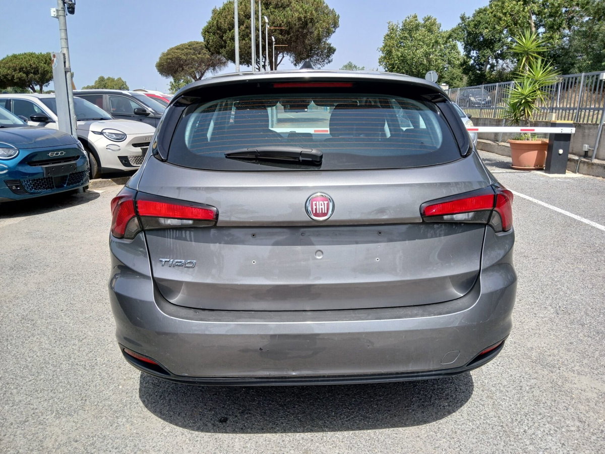 Fiat Tipo Station Wagon Tipo 1.0 SW Business (6)
