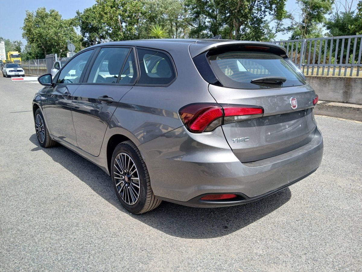 Fiat Tipo Station Wagon Tipo 1.0 SW Business (7)
