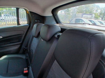 Jeep Avenger 1.2 turbo Altitude fwd 100cv (20)