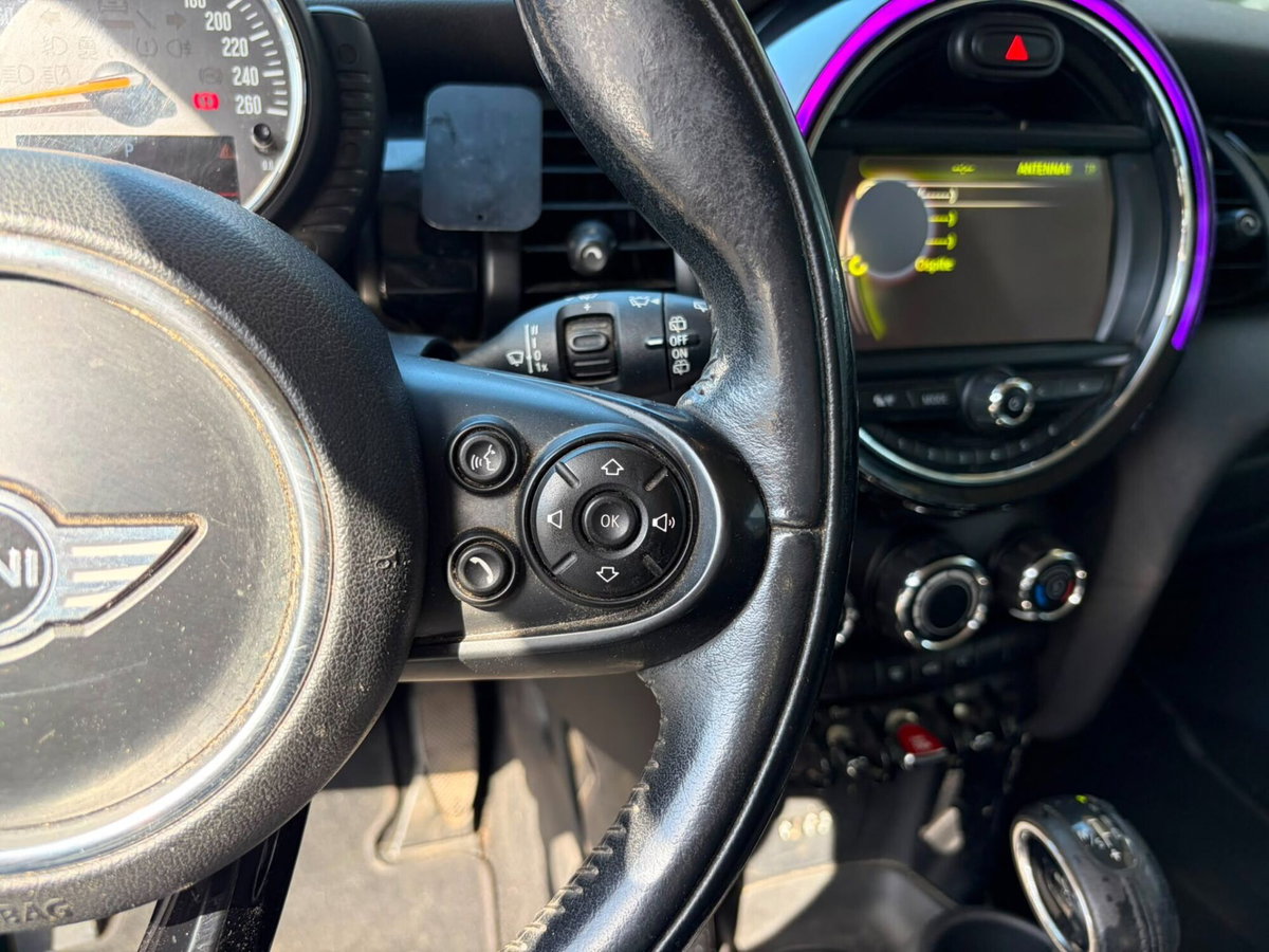MINI Mini 1.5 Cooper Resolute (17)