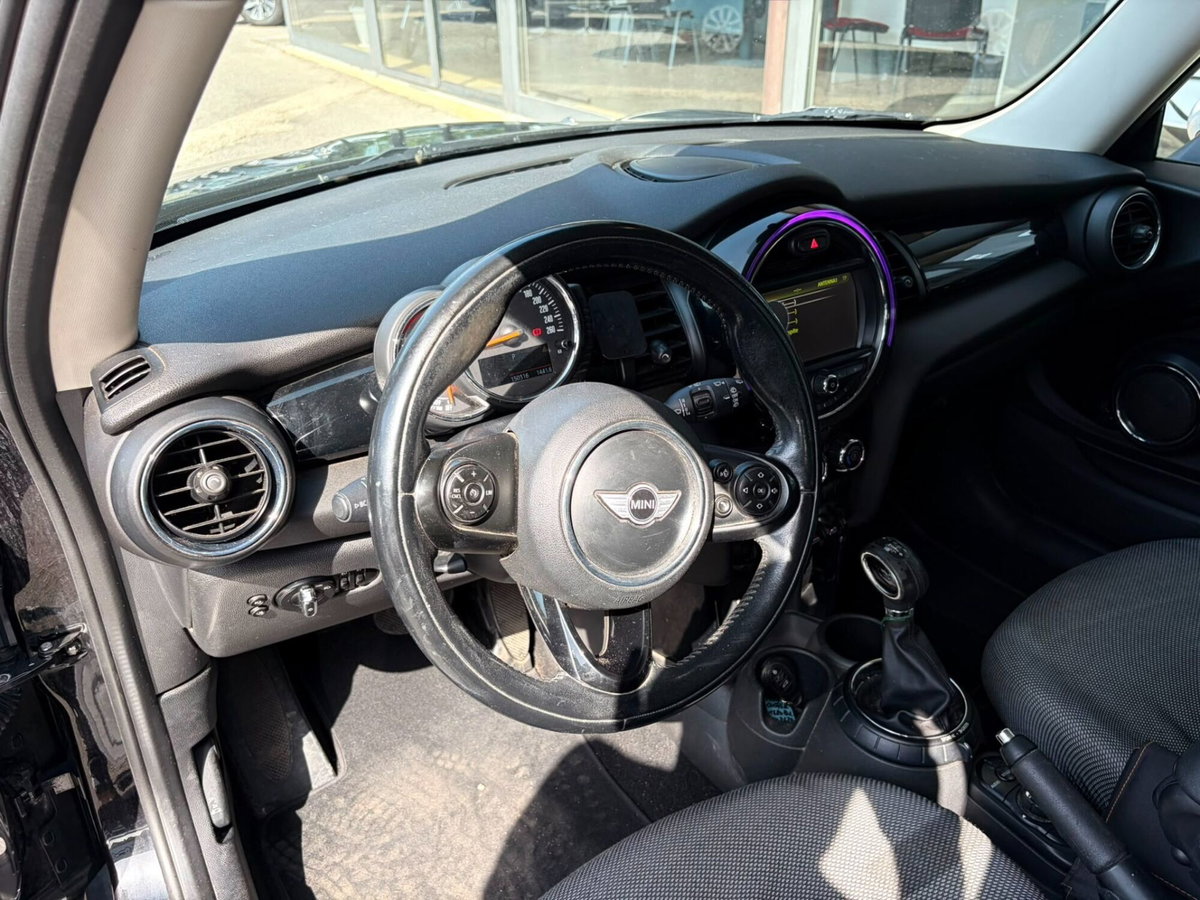 MINI Mini 1.5 Cooper Resolute (9)
