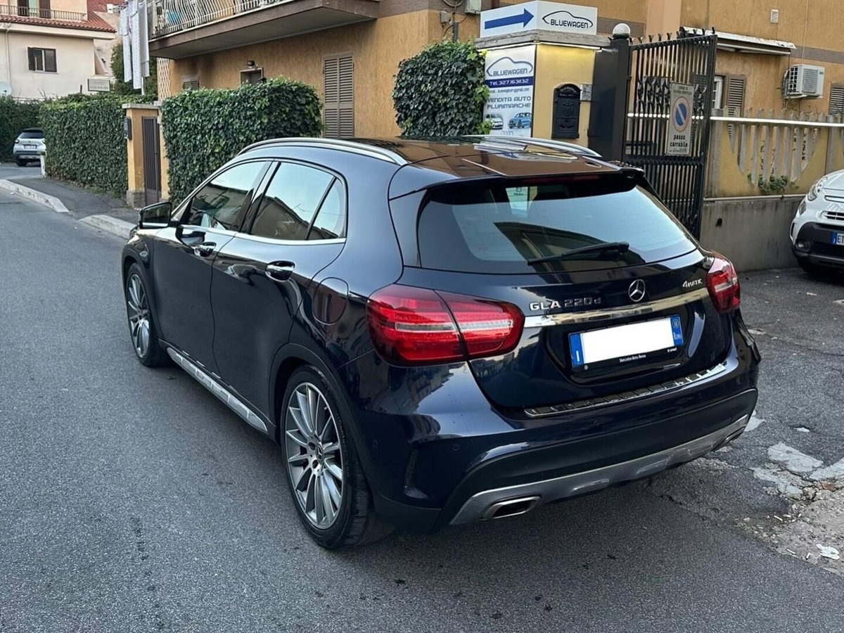 Mercedes-Benz GLA SUV 220 d Automatic 4Matic Premium (13)