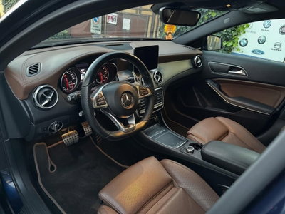 Mercedes-Benz GLA SUV 220 d Automatic 4Matic Premium (5)