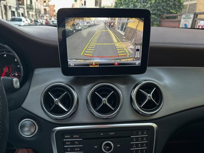 Mercedes-Benz GLA SUV 220 d Automatic 4Matic Premium (7)