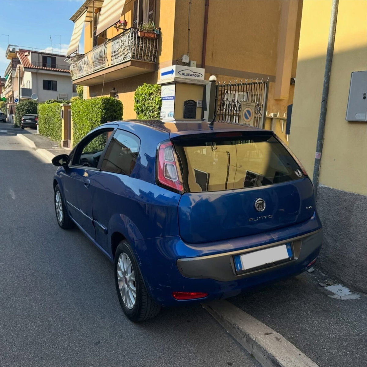 Fiat Punto Evo 1.4 3 porte Dynamic GPL (2)