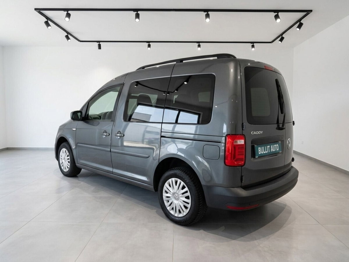 Volkswagen Caddy 1.4 TGI DSG Trendline (7)